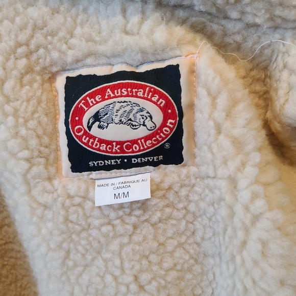 Vintage Australian Outback oilskin duster jacket with liner.  Size medium - Picture 2 of 3